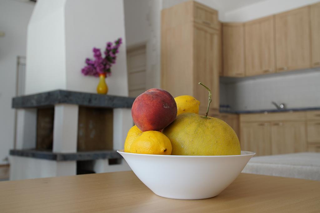 Penthouse Stoliv New Spa-Pool Villa Is Located 5M From The Sea, Exclusive Terrace,Private Jetty Wih Sunbeds, Pebble Beach, Secluded Location Total Area 375M2 At Your Disposal Kotor Eksteriør bilde